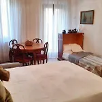 Casa Pusterla ヴェネツィア