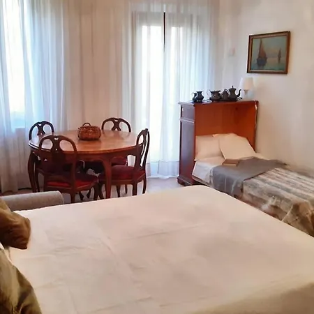 Casa Pusterla 베니스